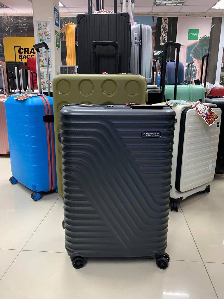 High rock american tourister top