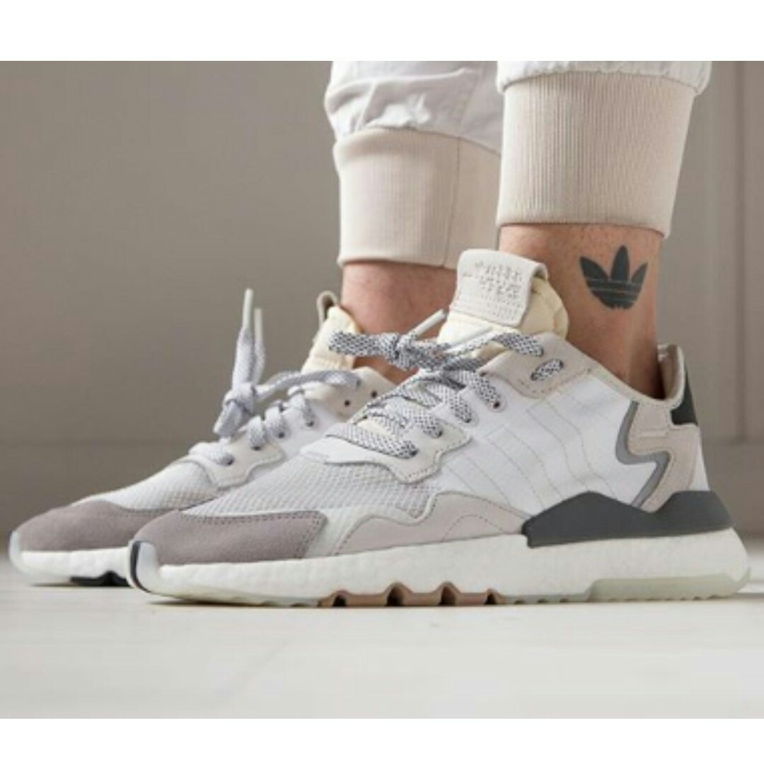 adidas nite jogger beige