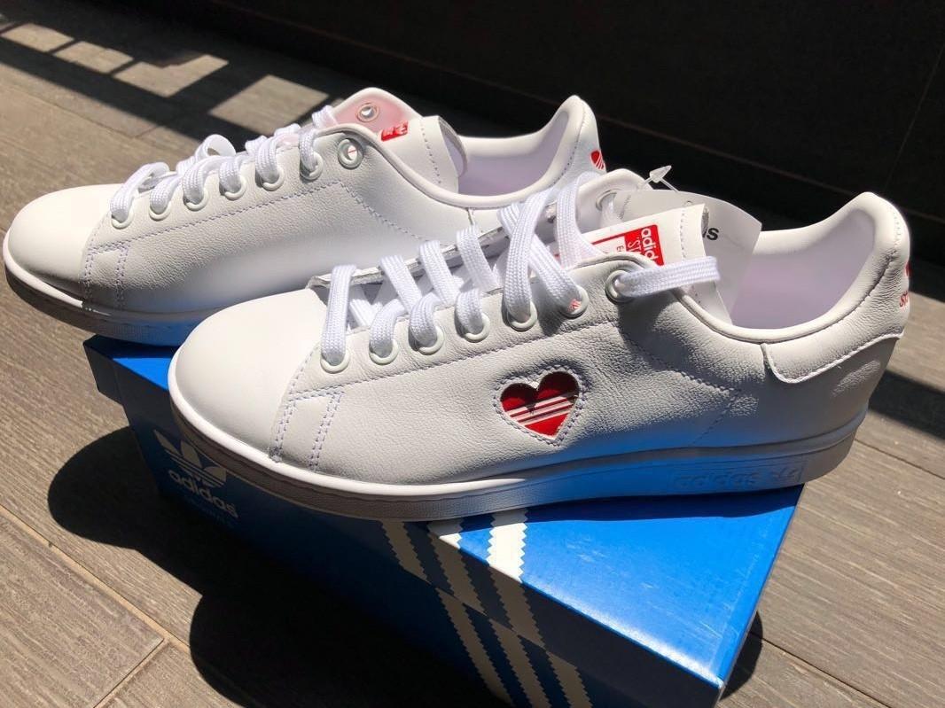 Adidas Stan Smith valentine Women s Fashion Footwear Sneakers on Carousell
