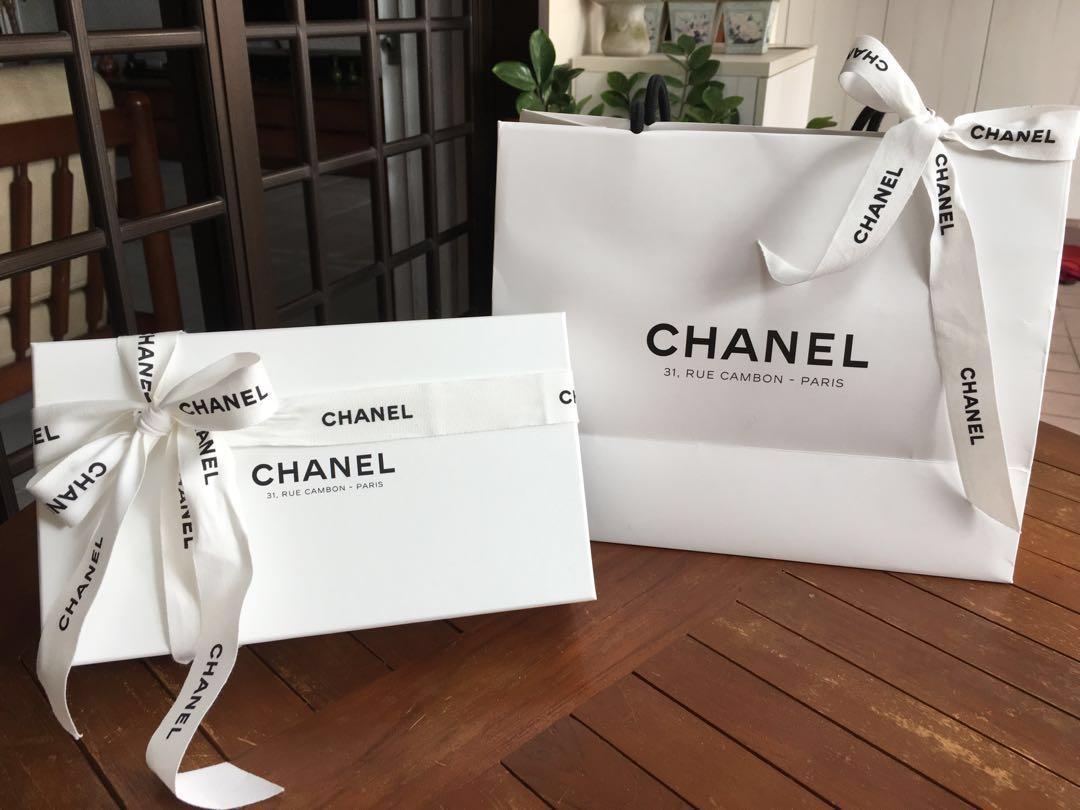 Chanel paper bag 2019 clearance