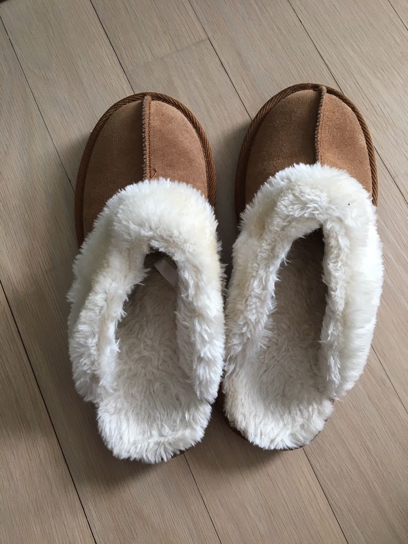 fake ugg slippers