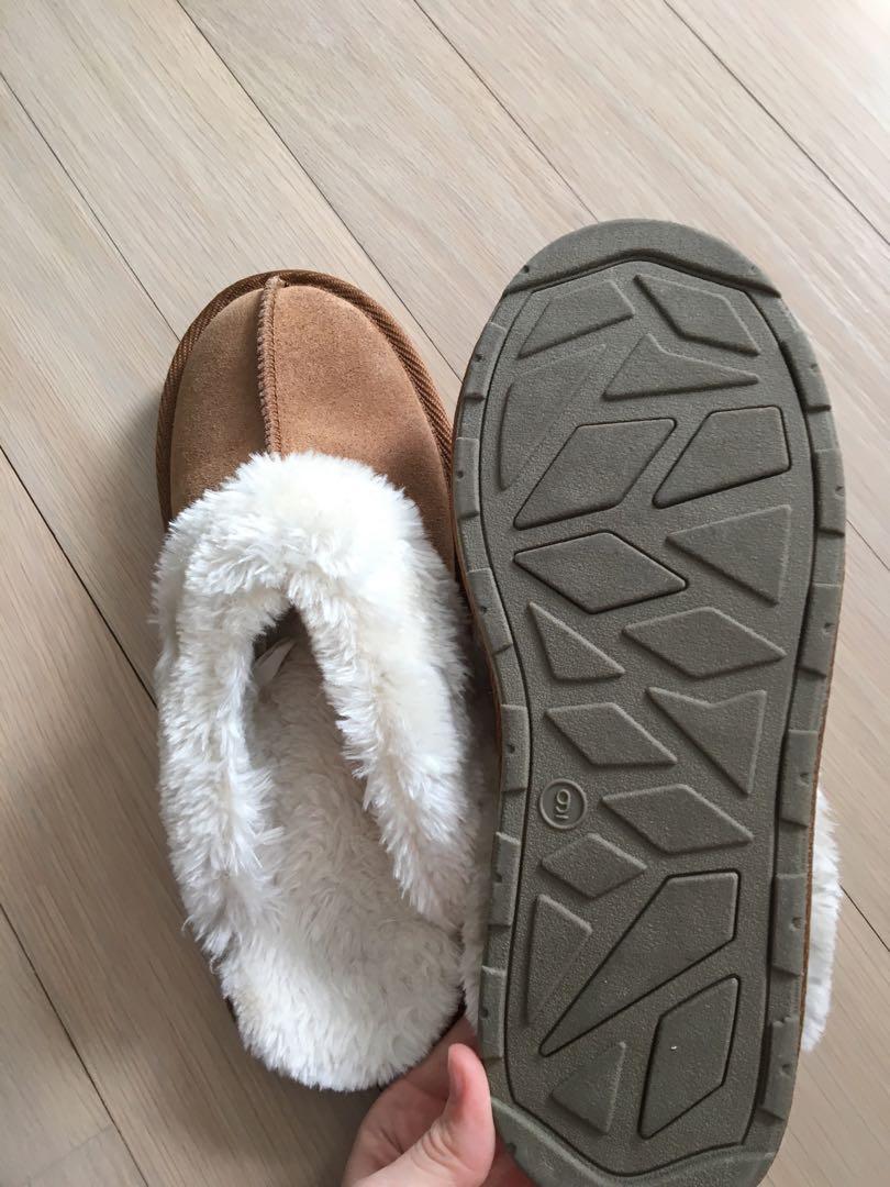 fake ugg slippers