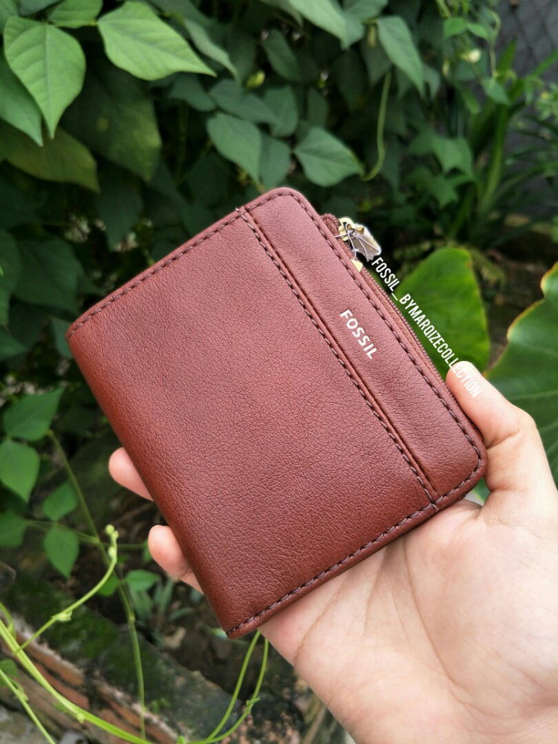 Jori clearance fossil wallet