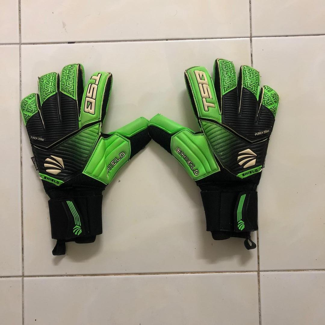 Tsb goalkeeper gloves outlet