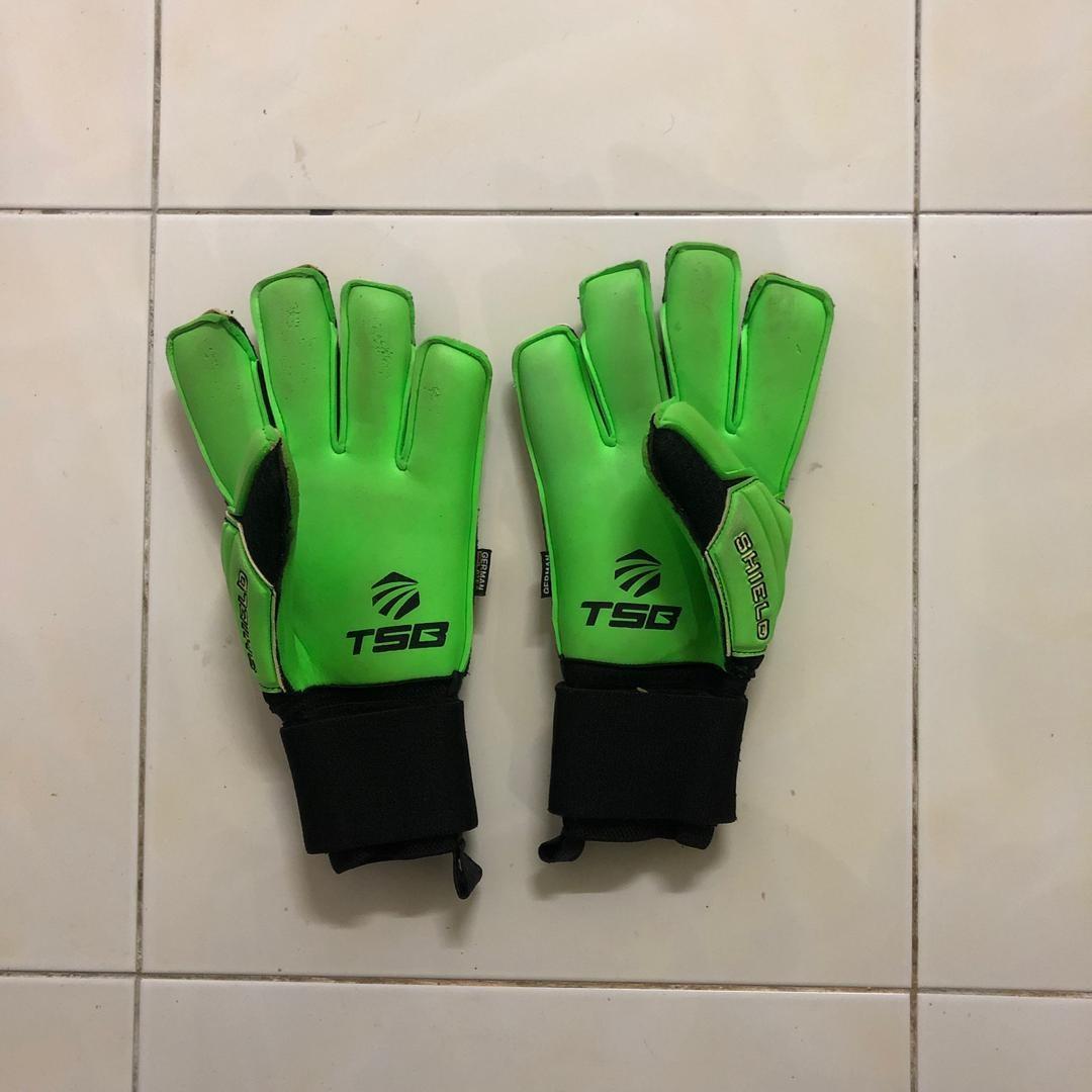 Goalkeeper glove TSB Sports Equipment Sports Games Billiards