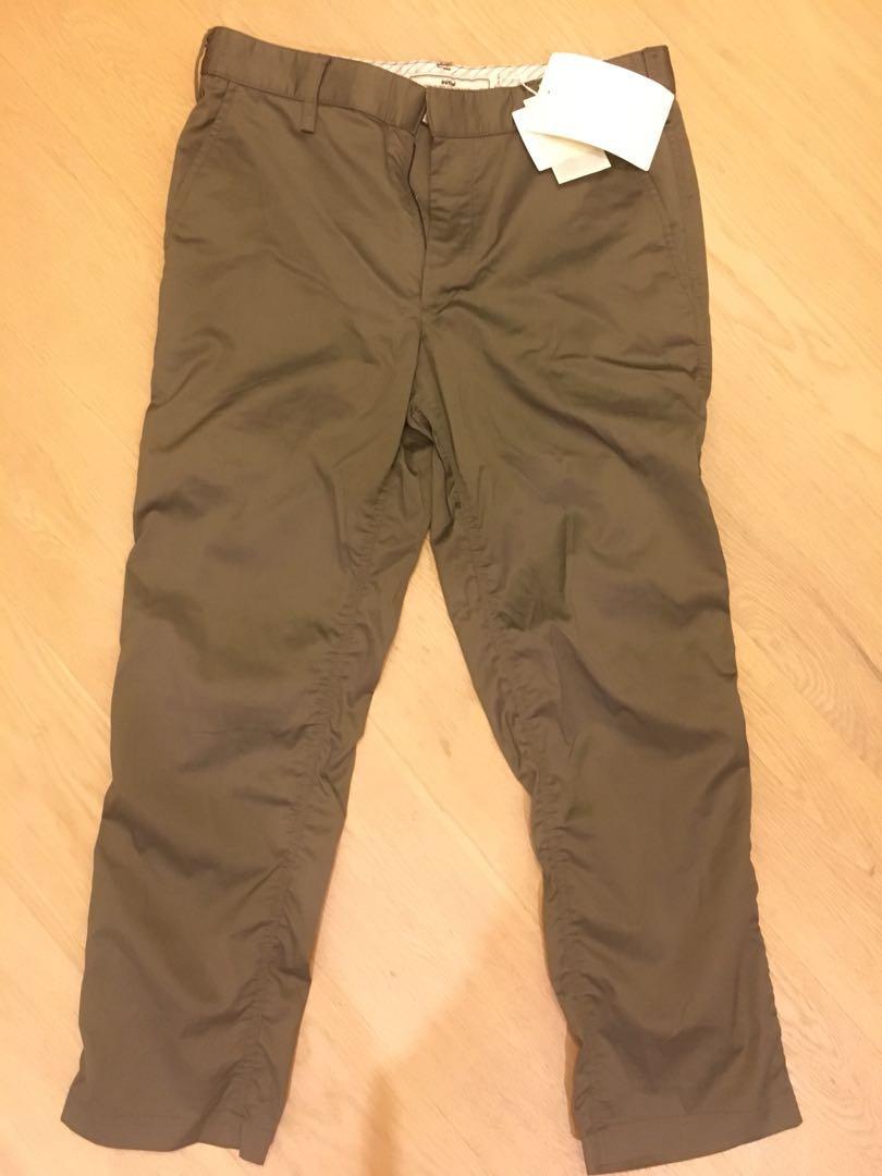 Initial pants （分類：長褲）位於 Hong Kong。 由 pennymagic01 提交（商品編號 217900185，圖片 1）。簡介： New with tags 尺碼：3，合31/32/33腰 顏色：綠色 面交：九龍彎地鐵站 我接受港幣$1000元鈔票 。