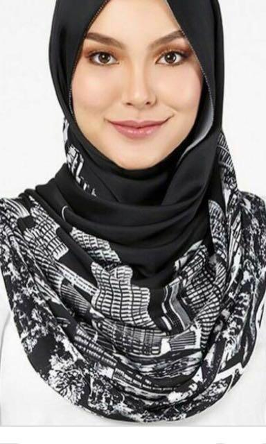 Duck scarves klcc Clearance