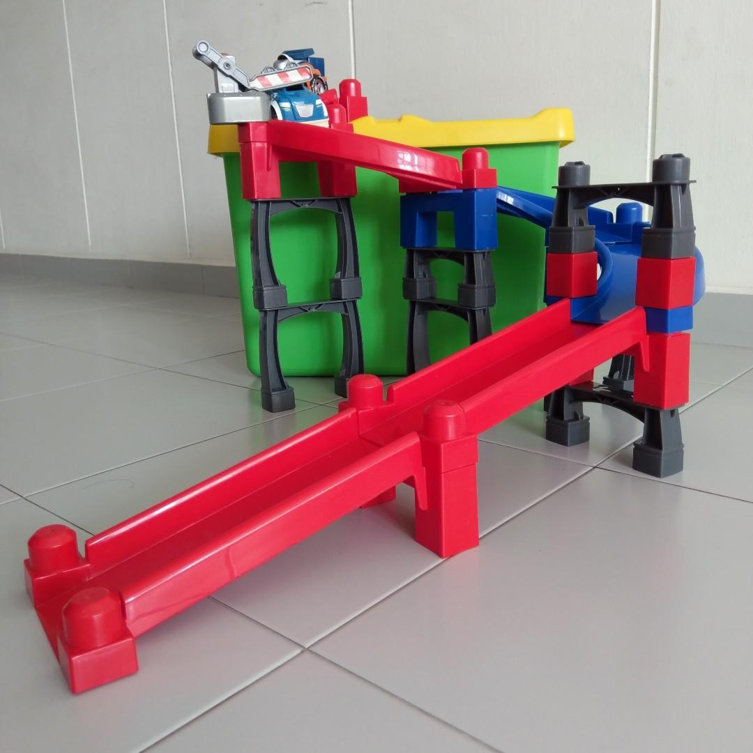 mega bloks track set