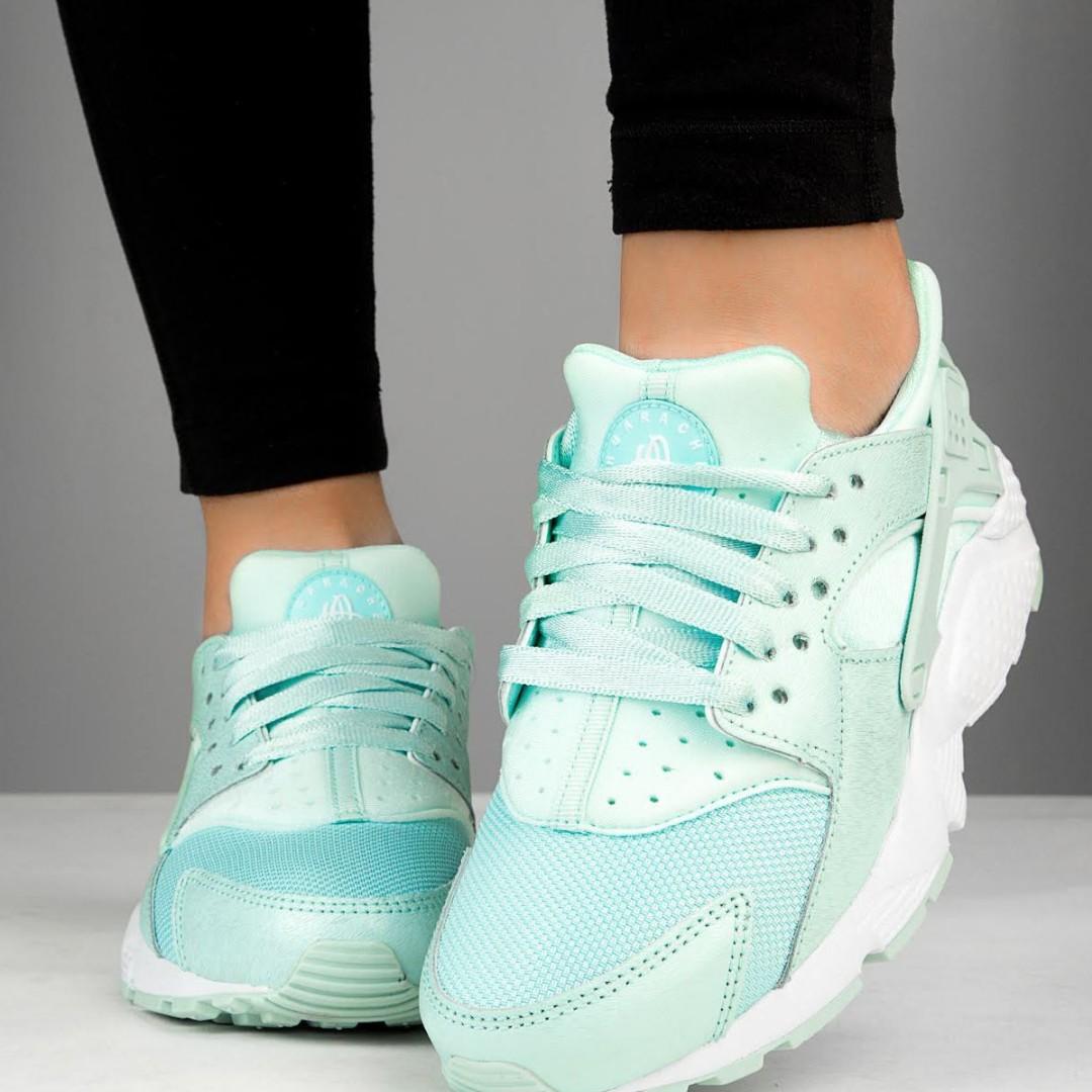 nike huarache mint green