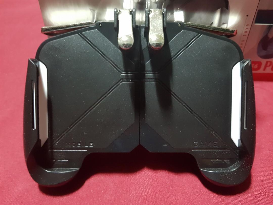PUBG CONTROLLER (Category: Other PMDs & Parts) located in Singapore. Submitted by freezmotion (Listing ID 215630185, Image 3). Description: Hi guys, if you are interested in getting the controller cum trigger, do drop me a message. Colours available, red&blue, black&white or full black. Selling each at $15 only! Thank you. =).
