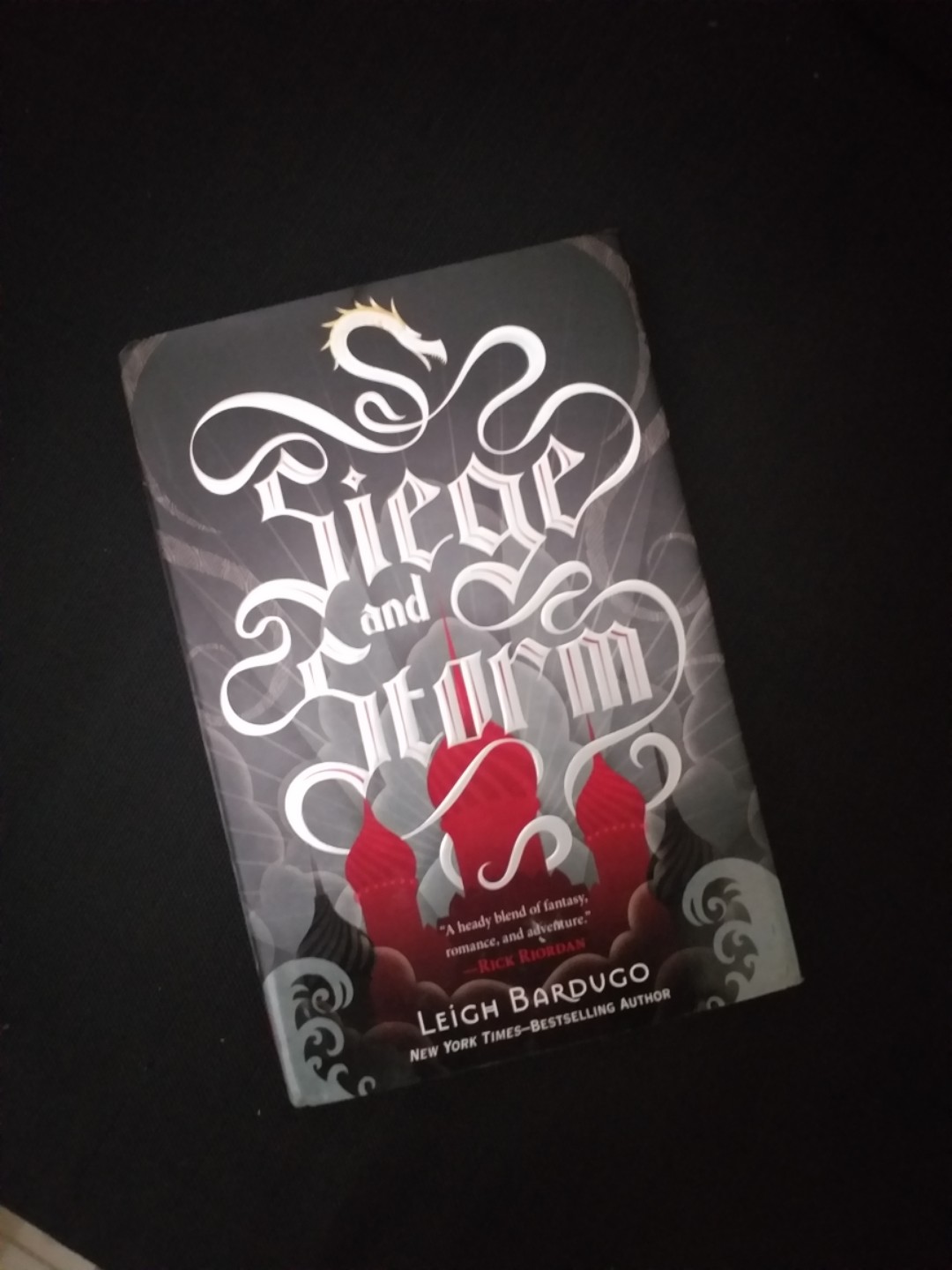 Siege And Storm By Leigh Bardugo Grisha Trilogy Books Books On Carousell