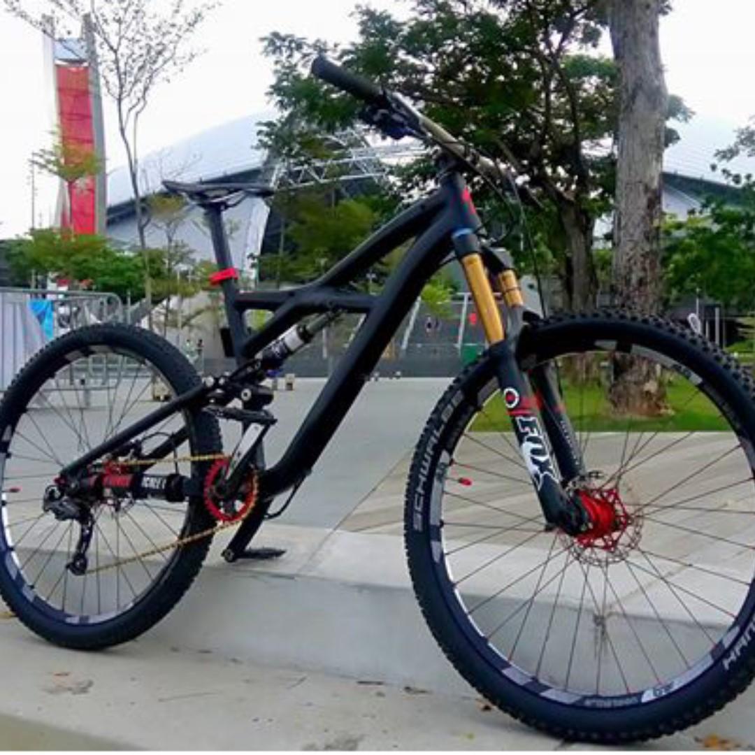 specialized enduro evo 2012