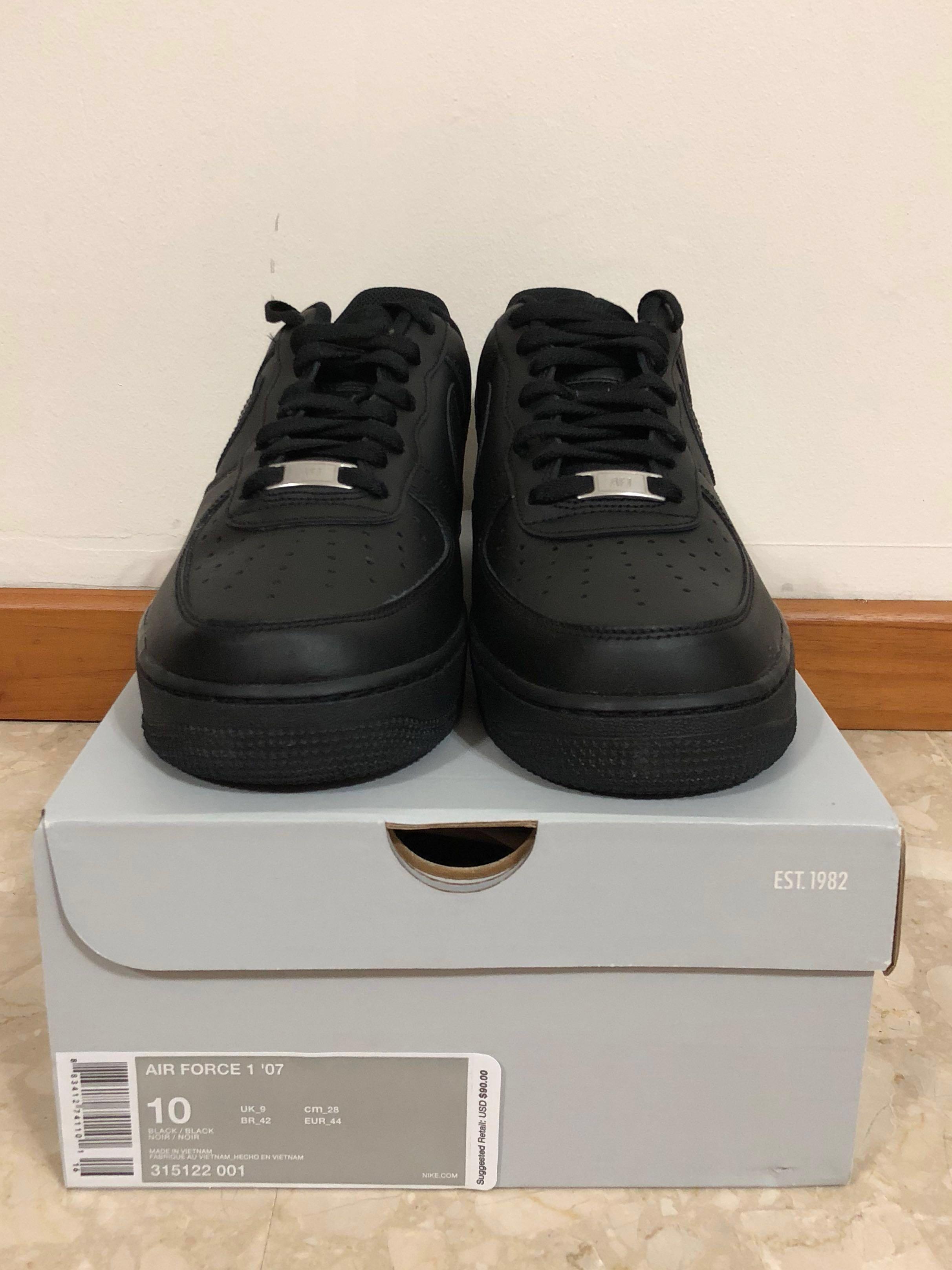 US10 Nike Air Force 1 triple black, Men's Fashion, Footwear, Sneakers on  Carousell