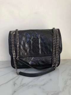 Saint Laurent YSL Niki handbag~black Size: 28/8.5/20 Chain adjustable!64237768640001110
