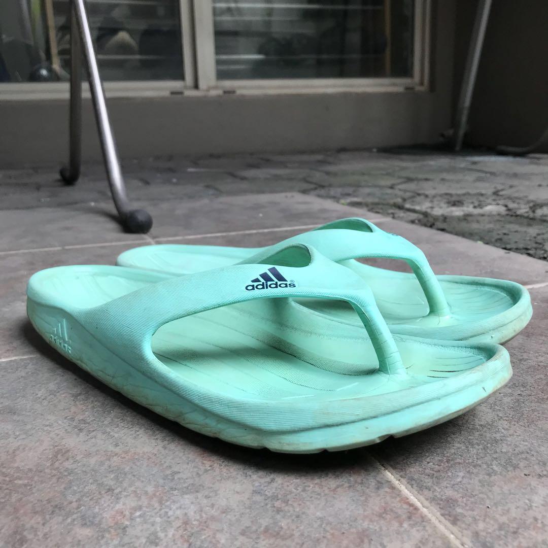 nike adilette sandals