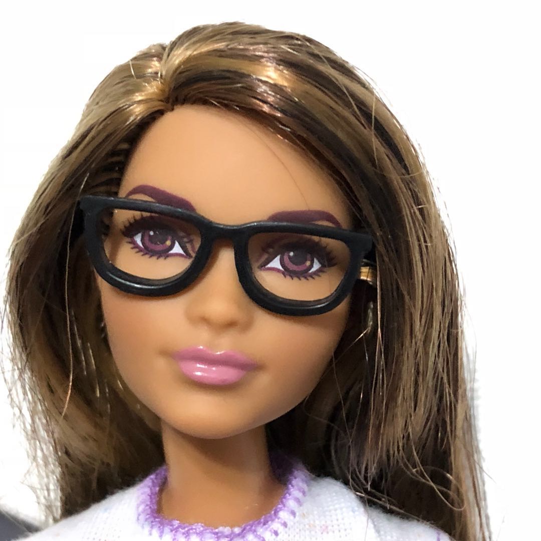 barbie with glasses