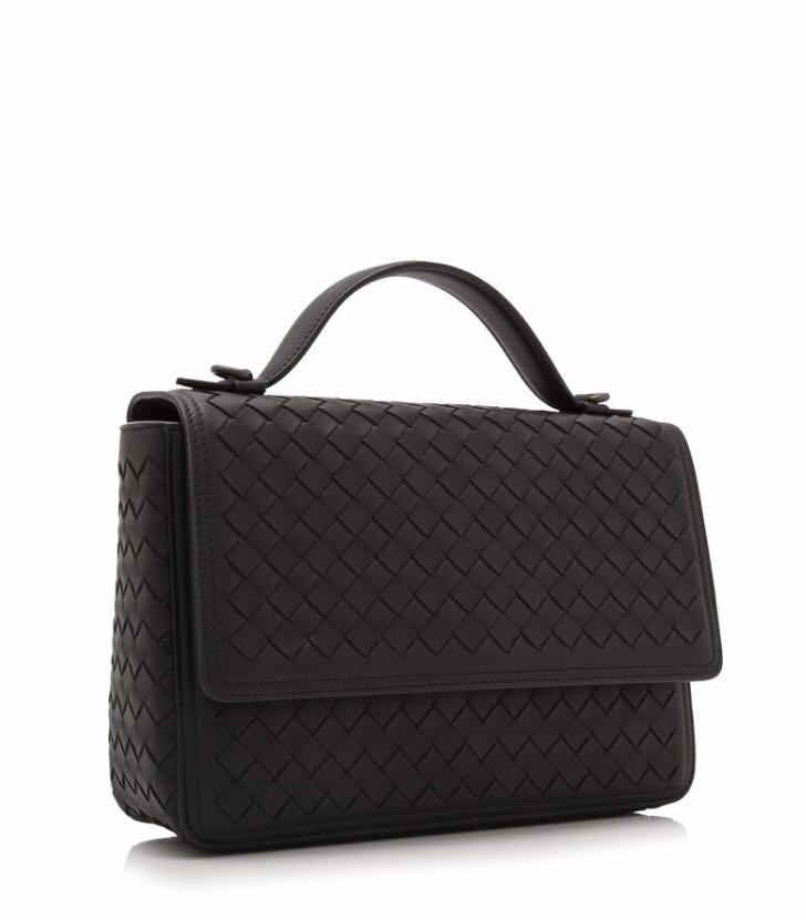 BV Alumna bag