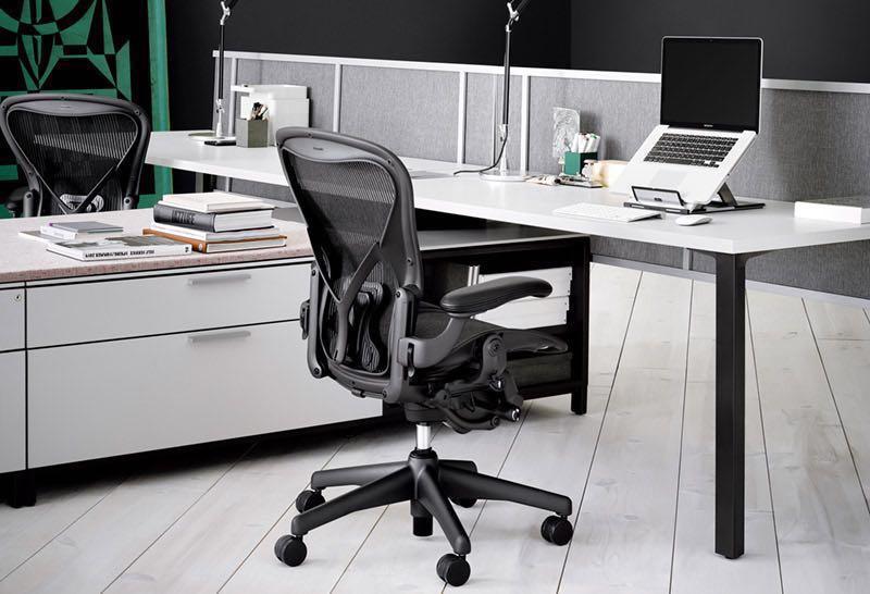 Herman miller deals aeron clearance