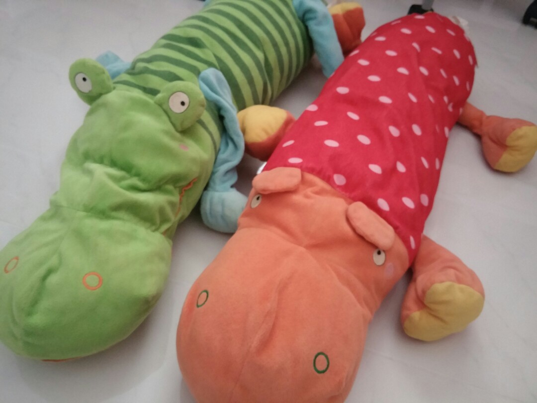 Ikea crocodile hot sale toy