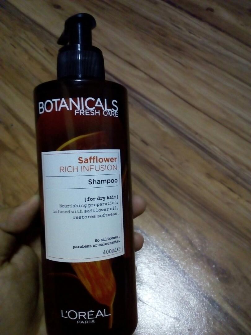Loreal botanical safflower shampoo, & Personal Care, Hair Carousell