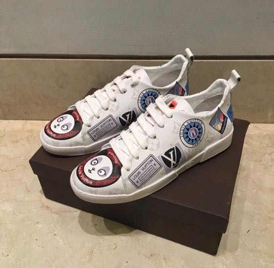 SEPATU LOUIS VUITTON PARIS 0139 ITALY (Size 40), Fesyen Pria, Sepatu ,  Sneakers di Carousell