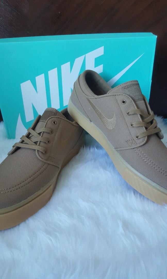 ***Repriced***Nike Janoski size 9.5 (Category: Sneakers) located in Cebu City. Submitted by authenticcebu (Listing ID 218053797, Image 1). Description: Brand new and Original Golden Beige Meet up Baseline Residences.