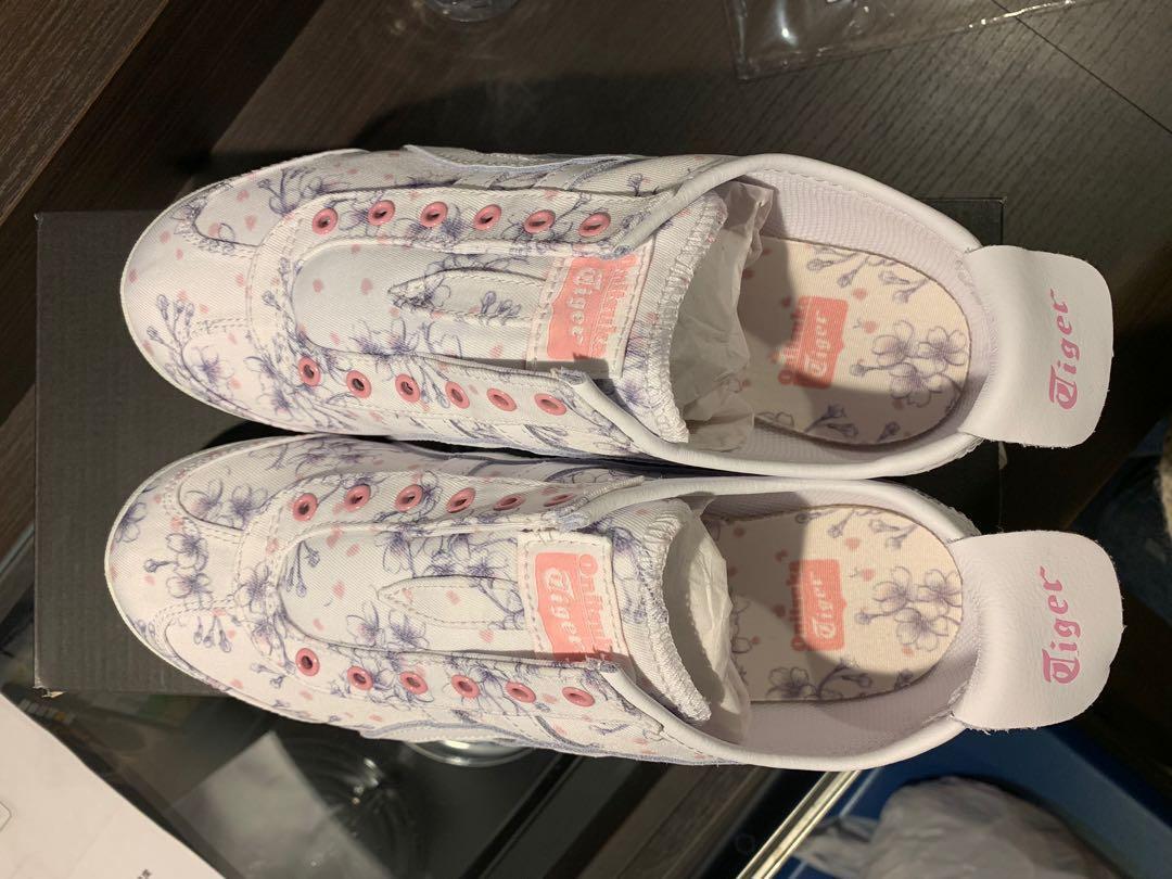 onitsuka sakura 2019