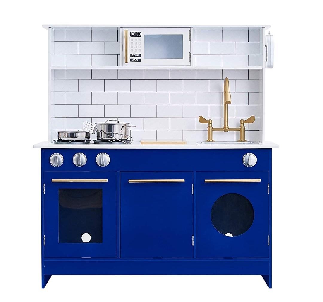 Po Bn Teamson Kids Little Chef Berlin Modern Play Kitchen Set White Blue Babies Kids Toys Walkers On Carousell