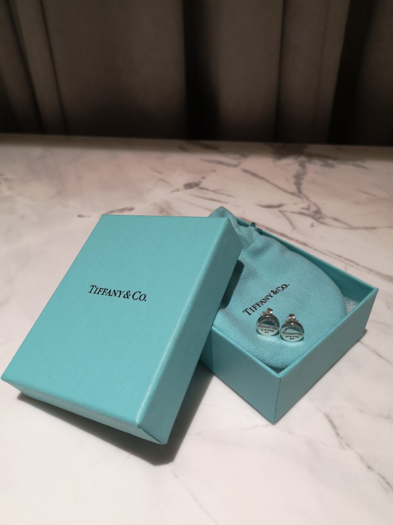 Tiffany and co earring box online