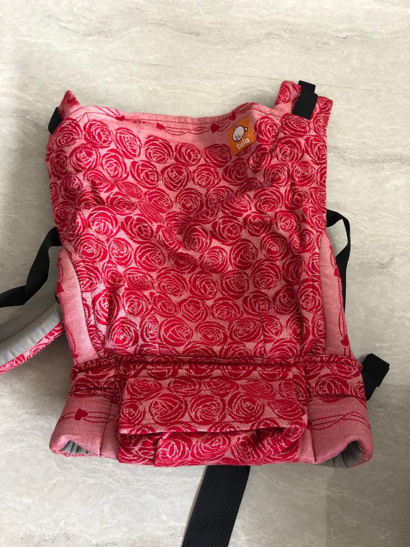 Tula half standard roses carrier, Babies & Kids, Going Out, Carriers ...