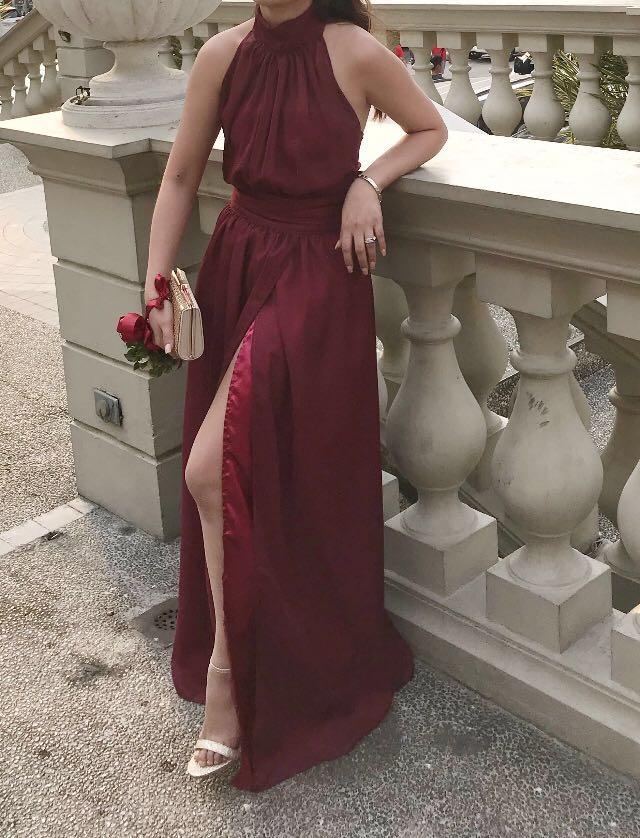 Wedding Guest Maroon Dress Gown Women S Fashion Dresses Sets Evening Dresses Gowns On Carousell Emilia wickstead is the perfect wedding guest dress destination, so click the link to your right to shop the current collection and find yourself a dress!