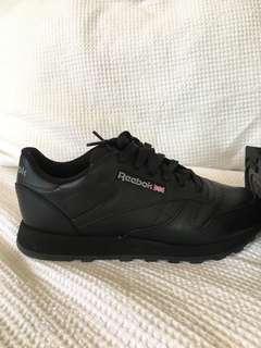 Reebok classics
