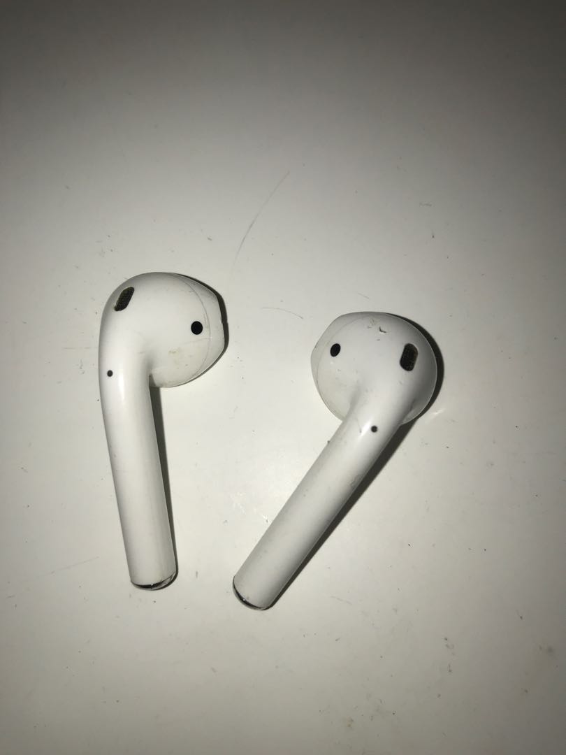How Much Are Airpods Without The Case Malia Lozano