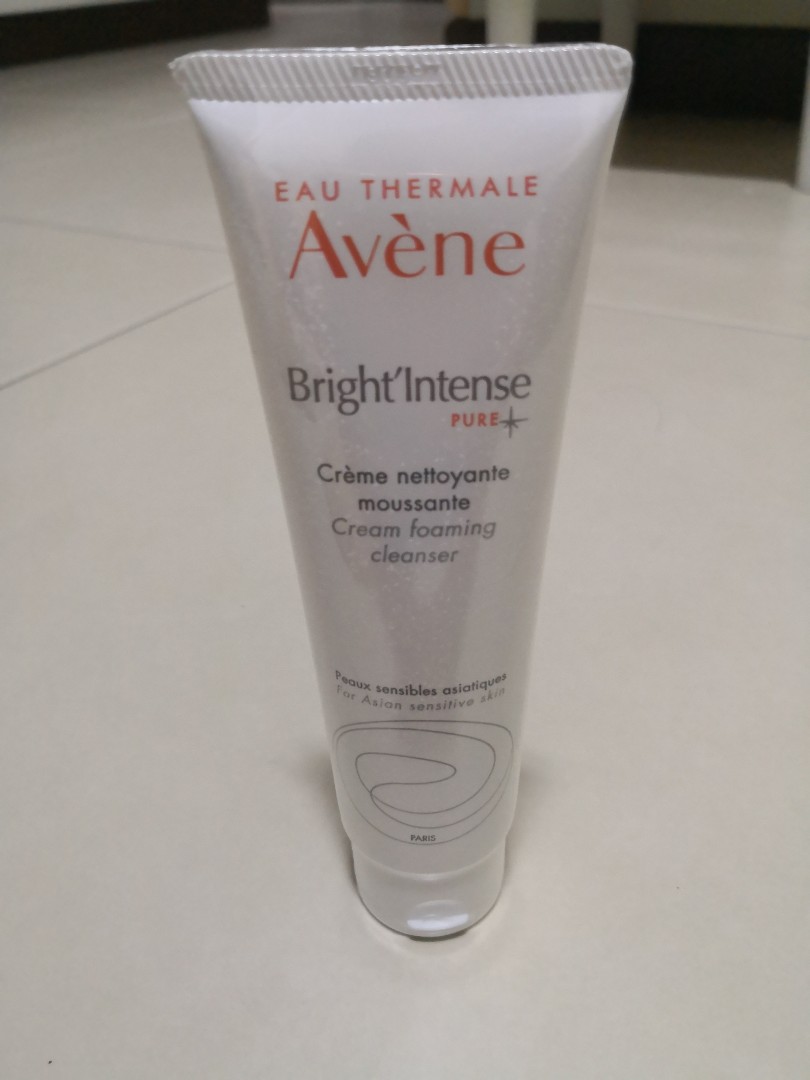 avene bright intense cream foaming cleanser