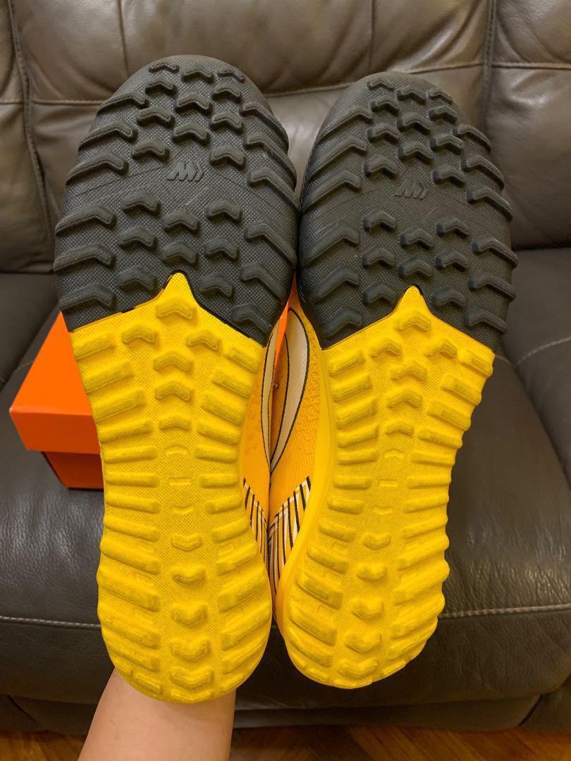 vapor 12 pro njr tf