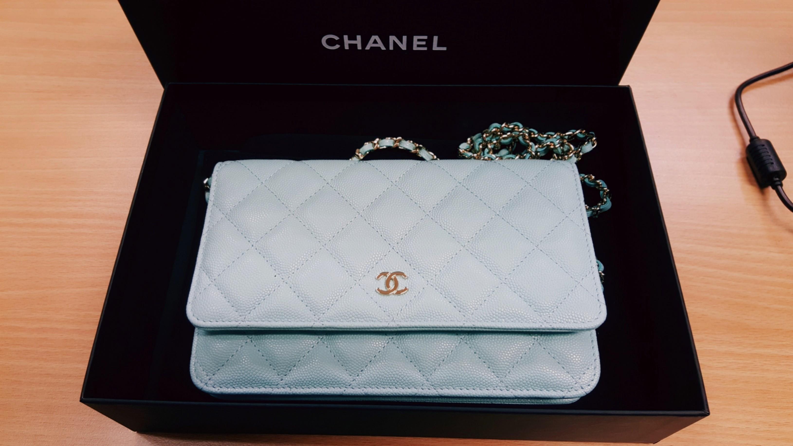 Chanel WOC wallet on chain cruise 19c collection. Tiffany blue caviar