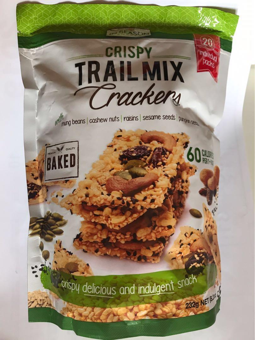 Crispy Trail Mix Crackers 20Packs Pack 8.2oz, 嘢食 & 嘢飲, 冰凍食物 Carousell