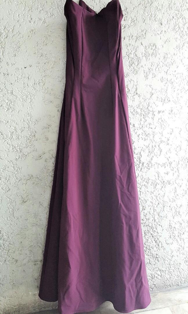 dark purple strapless dress