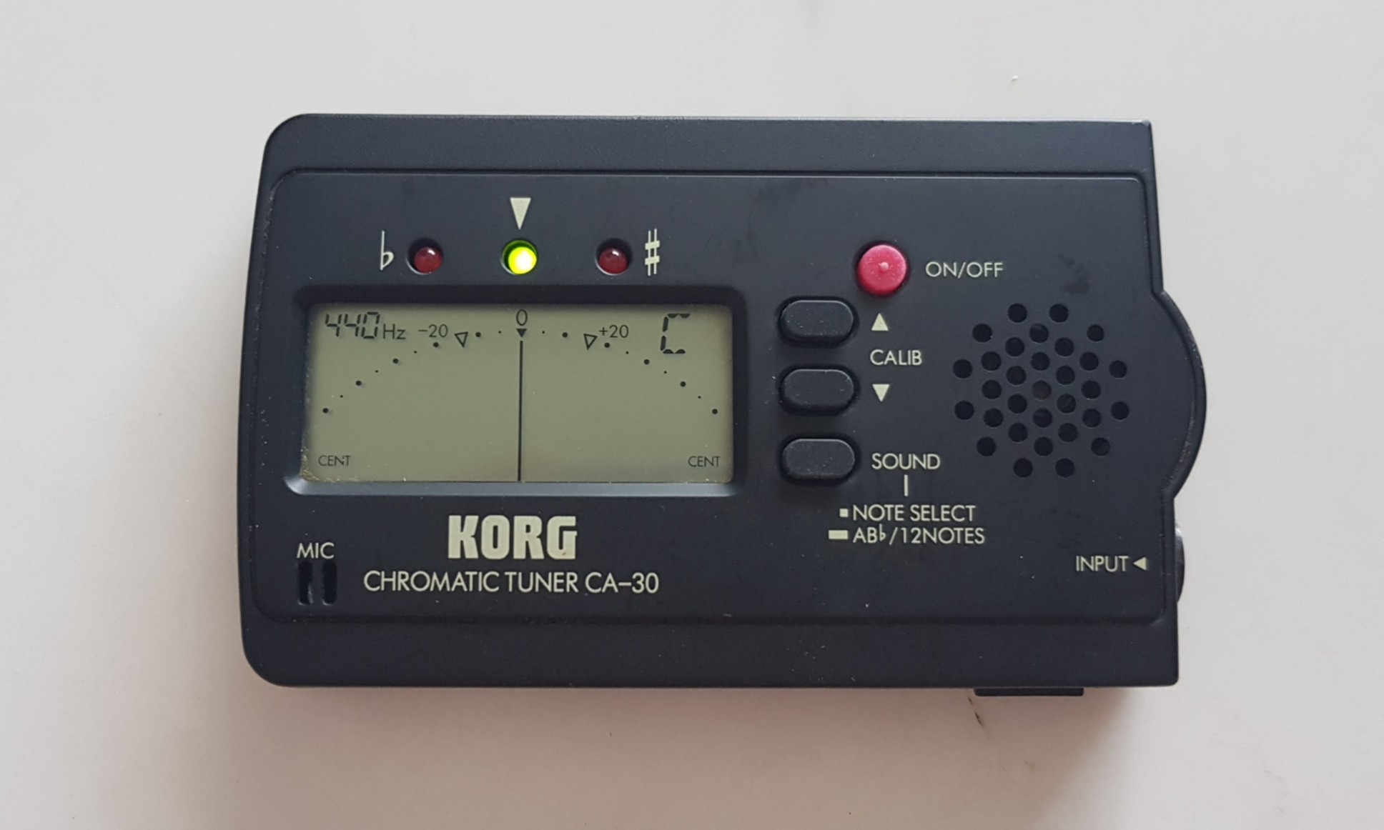 CA30 Chromatic Tuner, Hobbies & Toys, Music & Media, Music