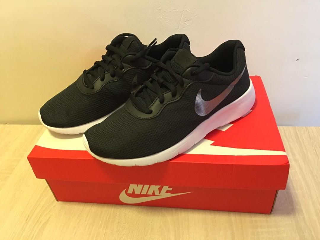 nike tanjun 38