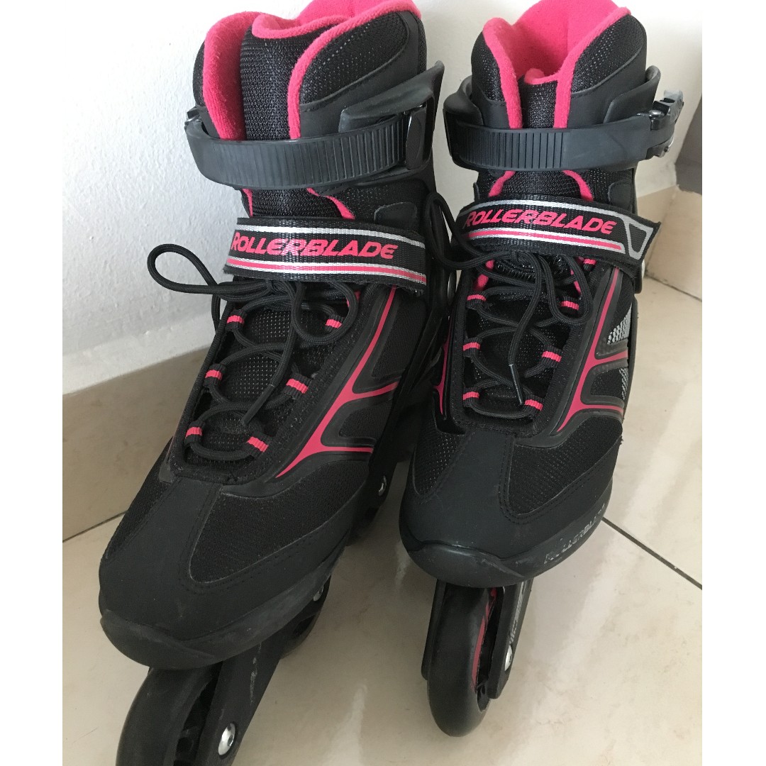 1 utama roller skate