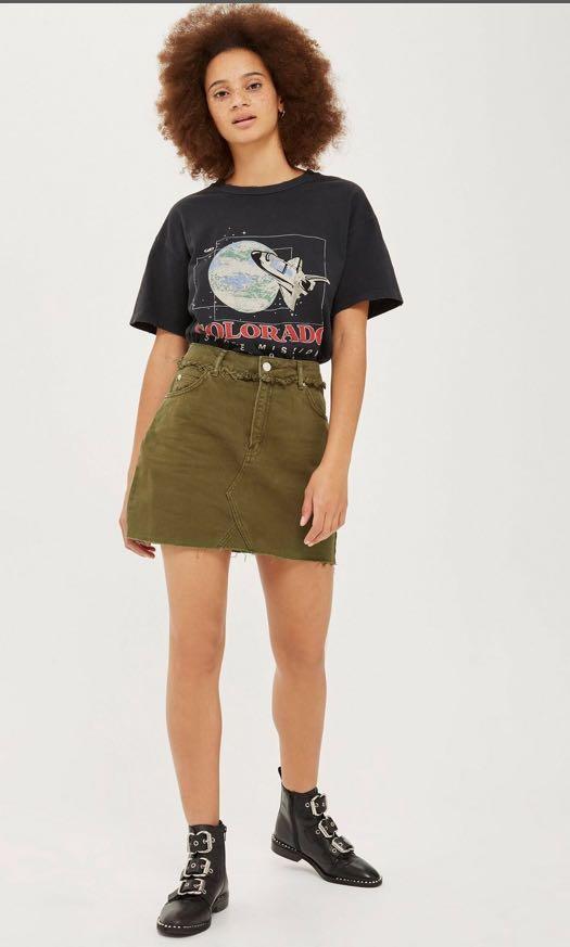 Khaki denim hot sale skirt topshop