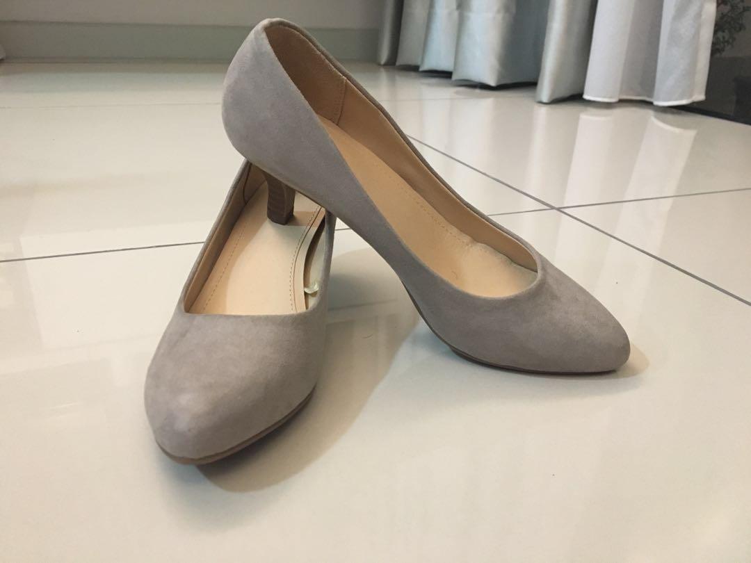 Uniqlo heels best sale