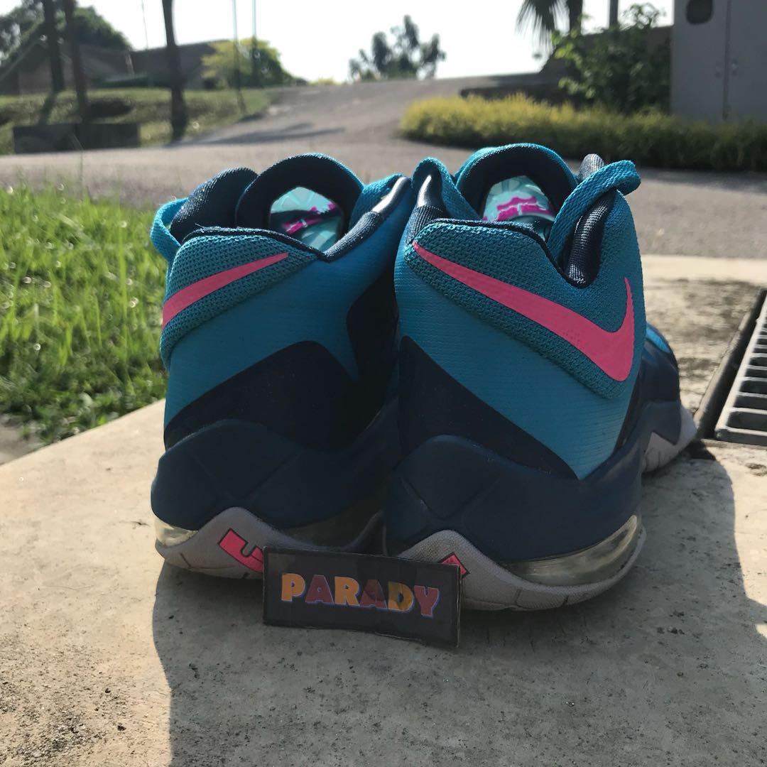 Lebron james ambassador 7 store