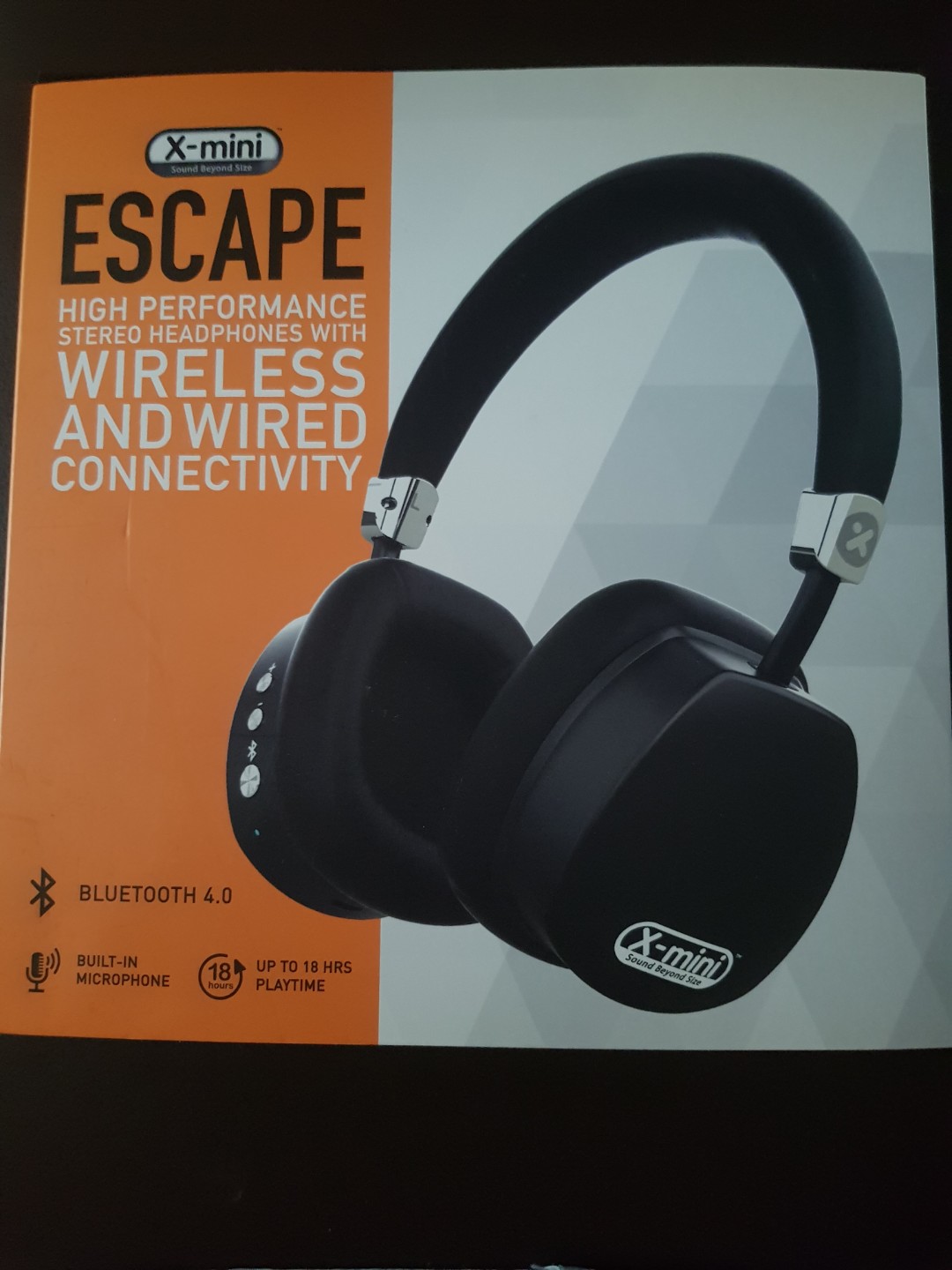 X MINI ESCAPE WIRELESS HEADPHONES Can be wired with new hard
