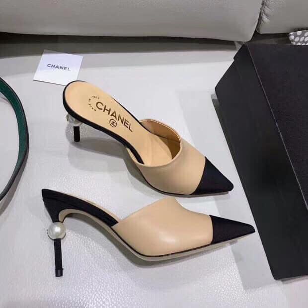 chanel pump shoes