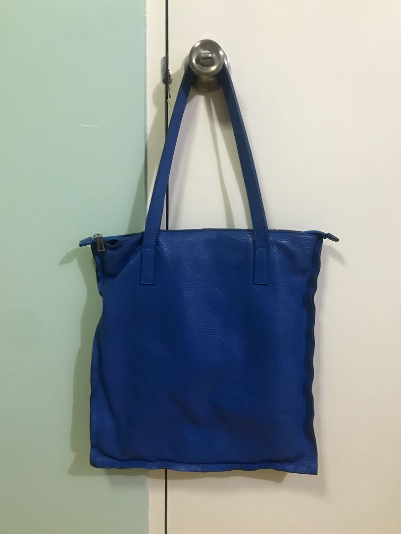 Italian leather shoulder bag, Women's Fashion, Bags & Wallets, Shoulder