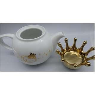 {HK-藏珍舖} 2010 HELLO KITTY 鍍金陶瓷茶壺+咖啡杯x1