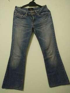 Bootcut jeans