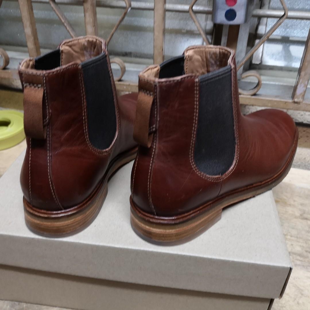 2019 Clarks Men Leather Chelsea Boot Clarkdale Gobi Mahogany